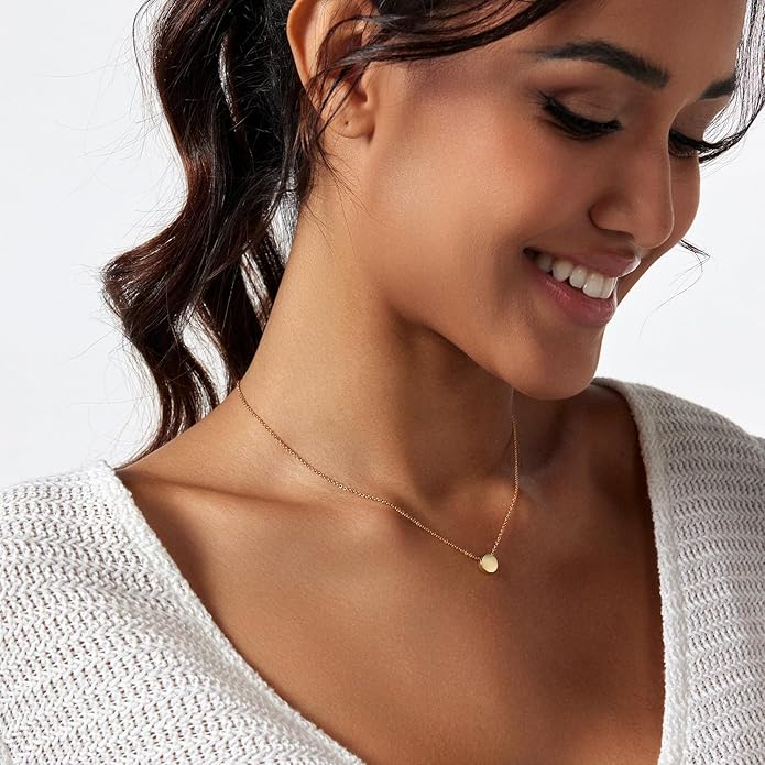 Zeffy Cute Heart Necklace 18k Gold/Silver Plated Tiny Heart Pendant Choker Necklaces Gold Love Heart Chain Necklace for Women Dainty Gold Jewelry Valentines Day Gifts for Women Girls Teen Girls