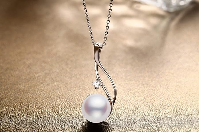 CHAULRI Premium Cultured Freshwater White Pearl Pendant Necklace 18K Gold Plated Sterling Silver gifts for Women for Her Wife Mom Daughter