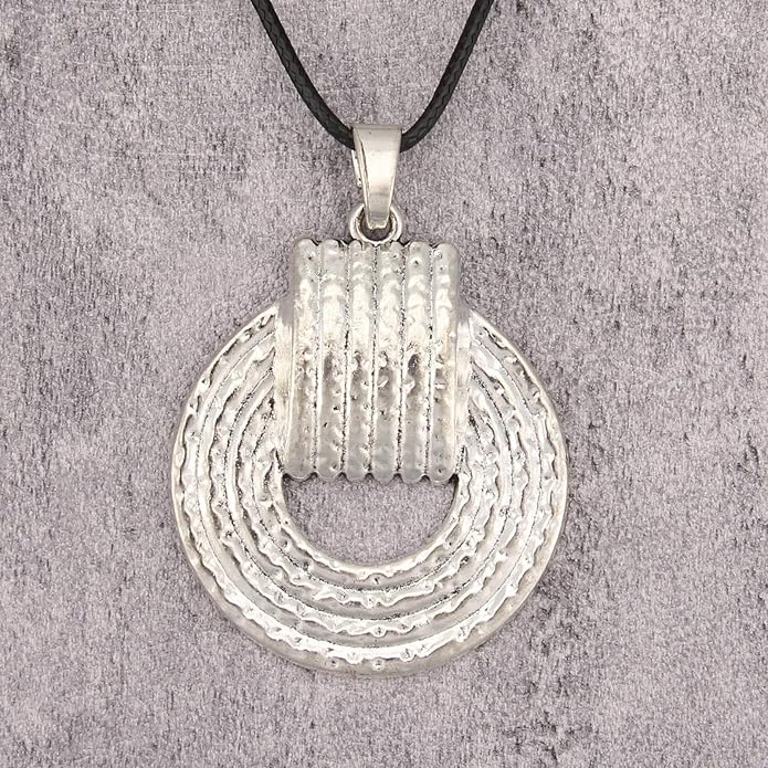 Boho Necklaces for Women Chunky Circle Necklace Layered Boho Circle Leather Choker Necklace Long Vintage Necklaces Bohemian Jewlery Gifts