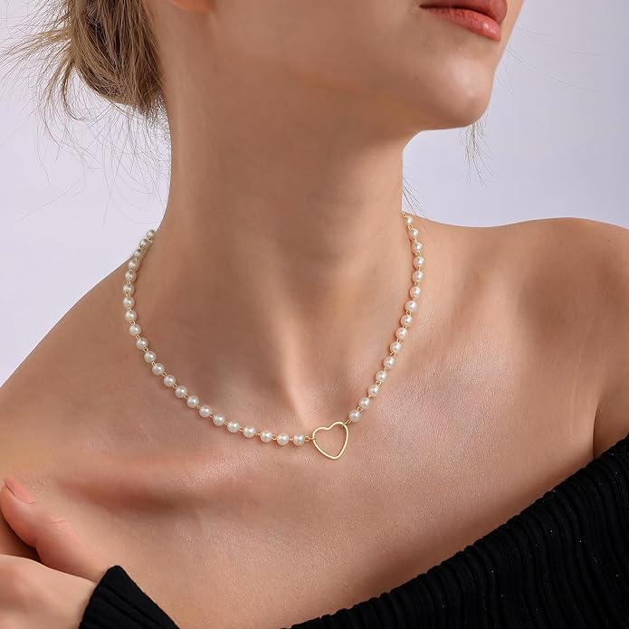 Tewiky Cute Heart Necklace Tiny 14k Gold Heart Pendant Choker Necklaces Small Gold Love Open Heart Chain Necklace for Women Dainty Gold Necklace Gifts for Her