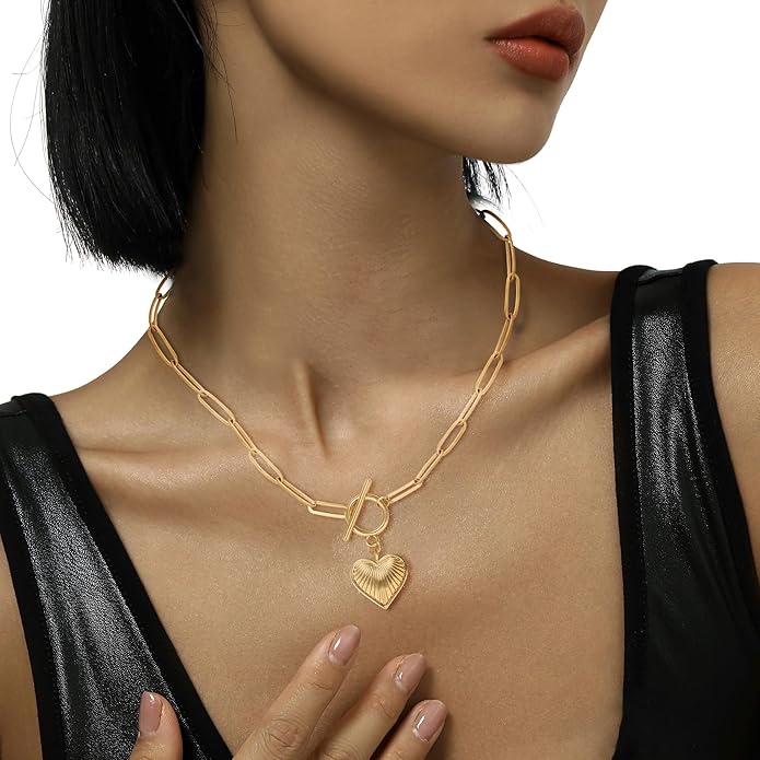 Chunky Gold Necklace for Women, 18K Waterproof Heart Necklace Statement Necklace Gold Charm Necklace Chunky Jewelry Paperclip Chain Choker Gift for Women