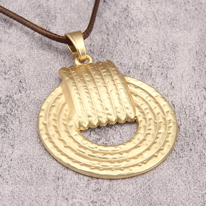 Boho Necklaces for Women Chunky Circle Necklace Layered Boho Circle Leather Choker Necklace Long Vintage Necklaces Bohemian Jewlery Gifts