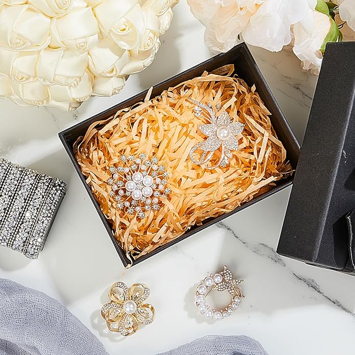 Ecally 4 Pcs Brooches and Pins for Women Crystal Pearl Brooch for Wedding Christmas Teacher Appreciation Gift