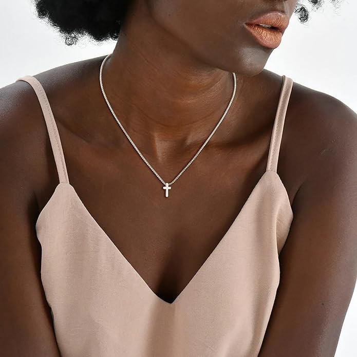 VIROMY Gold Cross Necklace for Women - Dainty Diamond Cross Pendant Necklaces Non Tarnish Waterproof Necklace Simple Choker Minimalist Jewelry