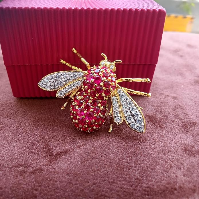 2Ct Round Cut Red Ruby & White Diamond Honey Bee Brooches Pin 14K Yellow Gold Plated