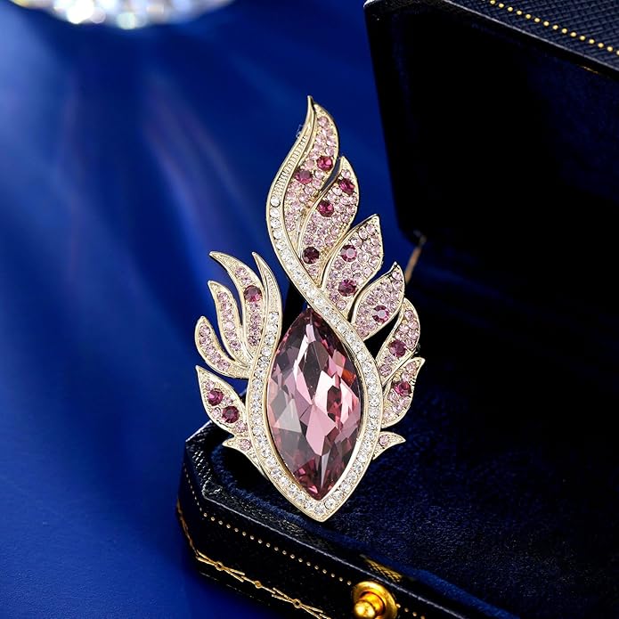 14K Gold Vintage Crystal Feather Brooch, Moissanite Detailing, Chic Statement Pin for Coats and Fashion Ensembles