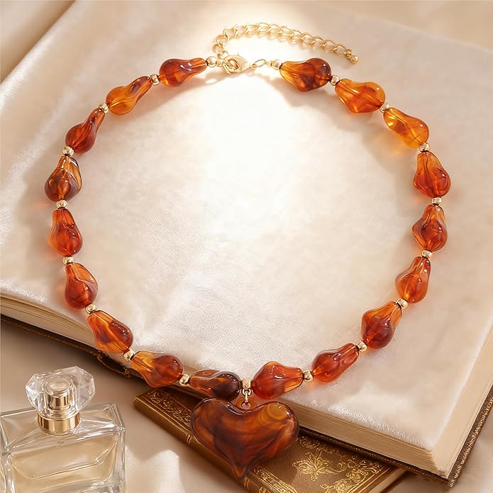 YUJIE Chunky Heart Penadnt Necklace for Women- Exaggerated Statement Puff Heart Necklace with Acrylic Beaded Chain