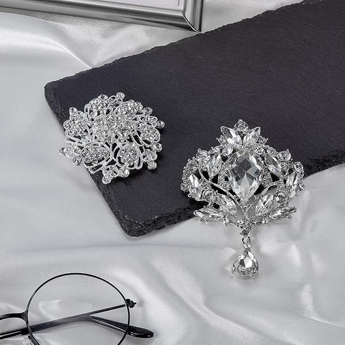 Geyoga 4 Pcs Women's Rhinestone Brooches Silver Brooch Jewelry Vintage Pins for Banquet Wedding Graduation Bridal Shower Gift Jewelry Supplies