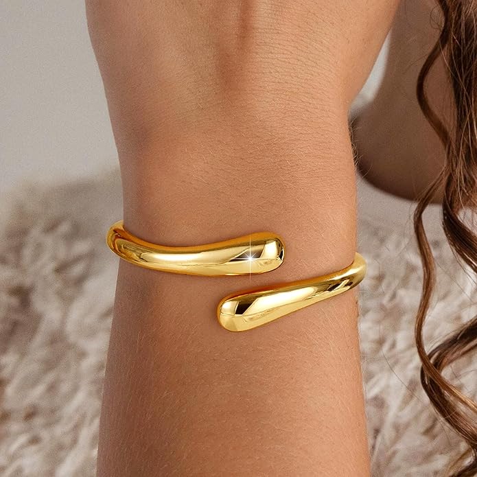 Gold Bracelets for Women Trendy - 14K Gold Plated Bangle Bracelet Chunky Adjustable Twist Cuff Gold Bracelet Non Tarnish Waterproof Jewelry for Women Gifts