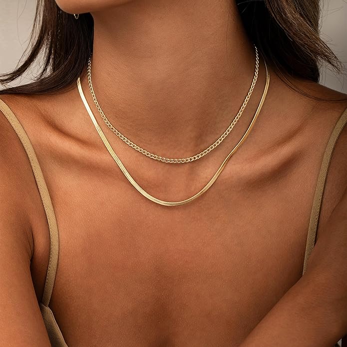 Moodear Layered Necklace for Women Trendy Chunky 14K Gold Plated/Sliver Plated Chain Necklace Cuban Link Paperclip Chain Toggle Clasp Necklace Fashion Jewelry