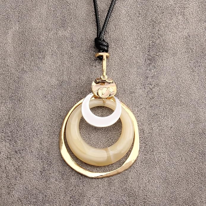 Boho Necklaces for Women Chunky Circle Necklace Layered Boho Circle Leather Choker Necklace Long Vintage Necklaces Bohemian Jewlery Gifts
