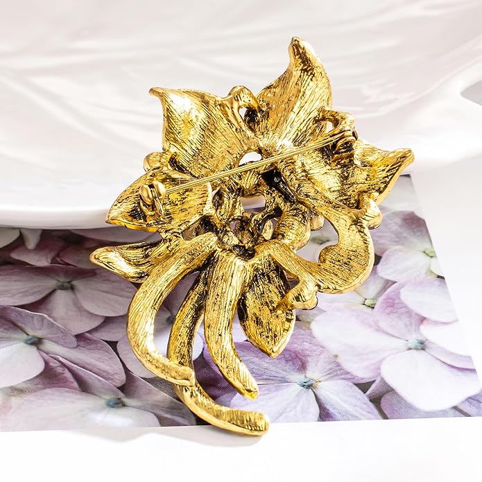 HAISWET Wedding Bridal Rhinestone Flower-shape Brooch Pin for Women