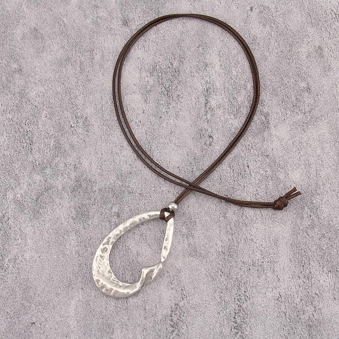 Boho Necklaces for Women Chunky Circle Necklace Layered Boho Circle Leather Choker Necklace Long Vintage Necklaces Bohemian Jewlery Gifts