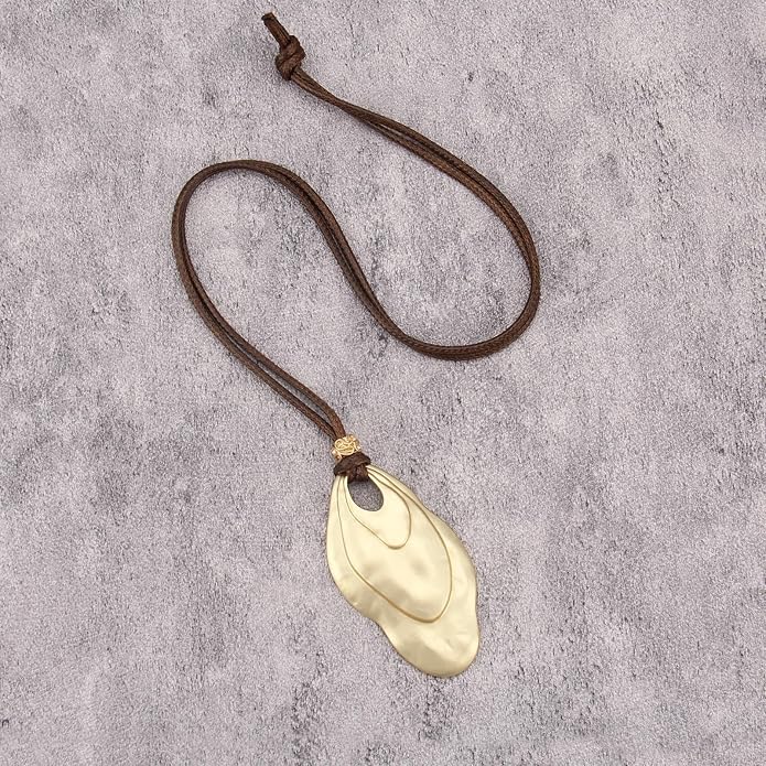 Boho Necklaces for Women Chunky Circle Necklace Layered Boho Circle Leather Choker Necklace Long Vintage Necklaces Bohemian Jewlery Gifts