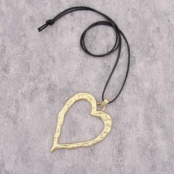 Boho Necklaces for Women Chunky Circle Necklace Layered Boho Circle Leather Choker Necklace Long Vintage Necklaces Bohemian Jewlery Gifts