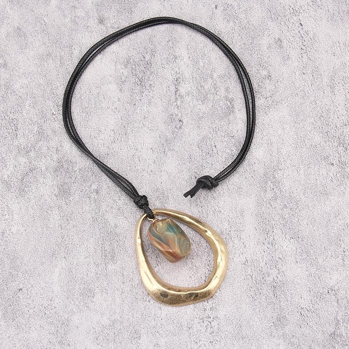 Boho Necklaces for Women Chunky Circle Necklace Layered Boho Circle Leather Choker Necklace Long Vintage Necklaces Bohemian Jewlery Gifts