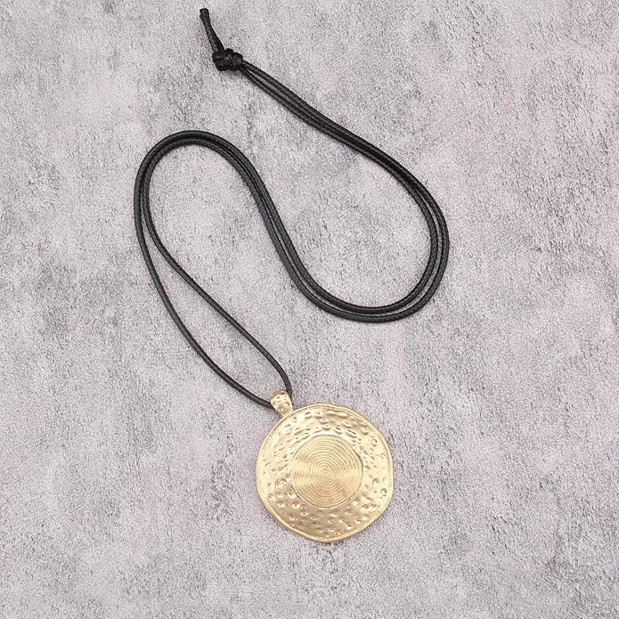 Boho Necklaces for Women Chunky Circle Necklace Layered Boho Circle Leather Choker Necklace Long Vintage Necklaces Bohemian Jewlery Gifts