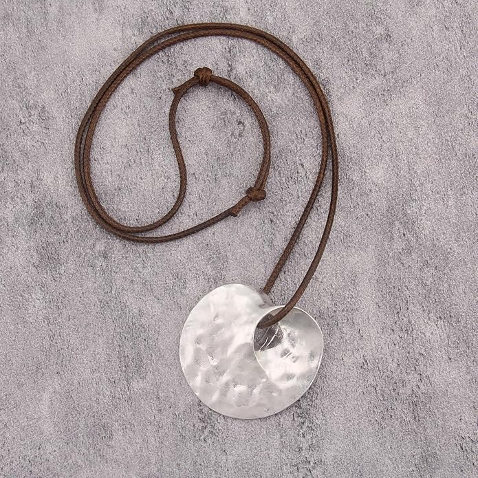 Boho Necklaces for Women Chunky Circle Necklace Layered Boho Circle Leather Choker Necklace Long Vintage Necklaces Bohemian Jewlery Gifts
