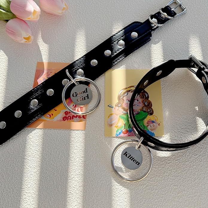 Black O-ring Leather Choker Collar for Women, Gothic Punk Style Adjustable Choker Necklace with Rivets and Engraved Letters Steel Tag