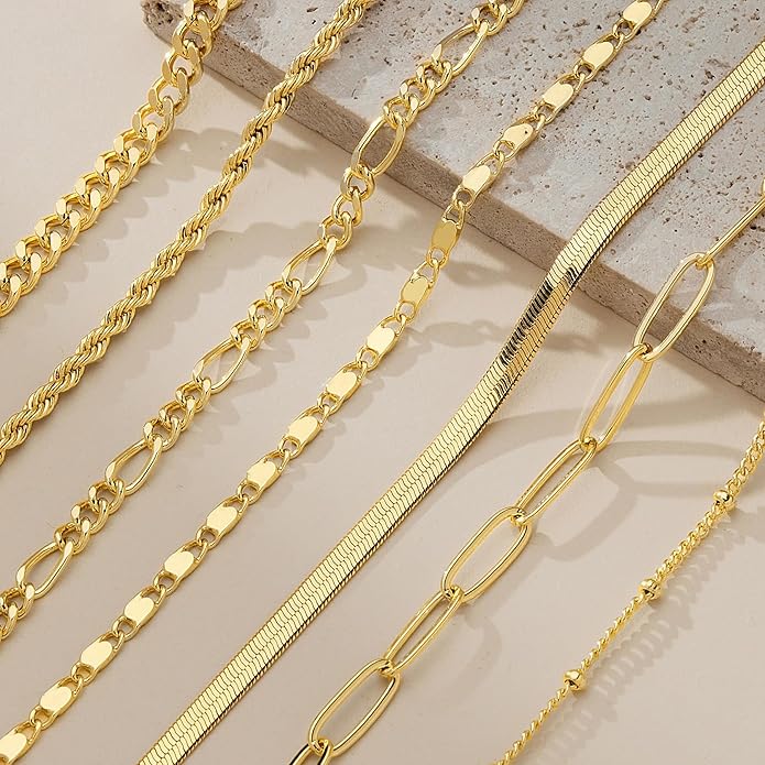7PCS 14K Gold Plated Bracelets Sets for Women，Dainty Fashion Layered Cuban Link Chain Herringbone Paperclip Chain Bracelets Stack，Trendy Simple Stackable Gold Silver Bracelets Jewelry Gifts