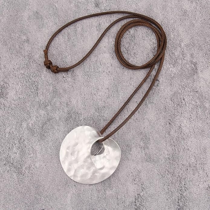 Boho Necklaces for Women Chunky Circle Necklace Layered Boho Circle Leather Choker Necklace Long Vintage Necklaces Bohemian Jewlery Gifts