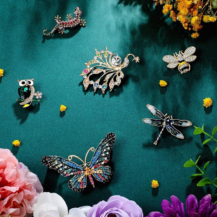 Junkin 12 Pcs Women Brooches Bulk Set Rhinestone Pin Crystal Vintage Christmas Brooch Retro Pin Gifts for Women Girls