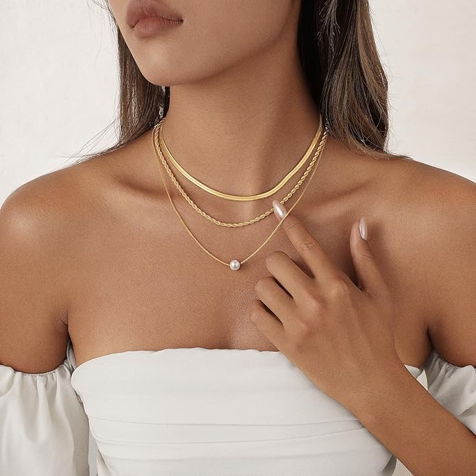 Layered Gold Necklace for Women Trendy 14K Gold Plated Heart CZ Pendant Layered Gold Necklaces Set Coin Choker Necklaces Simple Circle Cubic Zirconia Pearl Necklace Stack Herringbone Paperclip Chain Jewelry Set