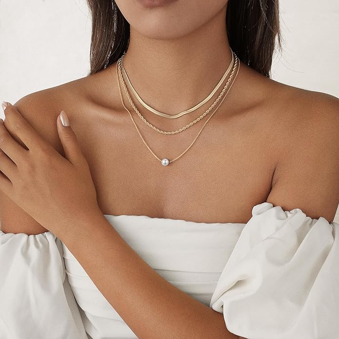 Layered Gold Necklace for Women Trendy 14K Gold Plated Heart CZ Pendant Layered Gold Necklaces Set Coin Choker Necklaces Simple Circle Cubic Zirconia Pearl Necklace Stack Herringbone Paperclip Chain Jewelry Set