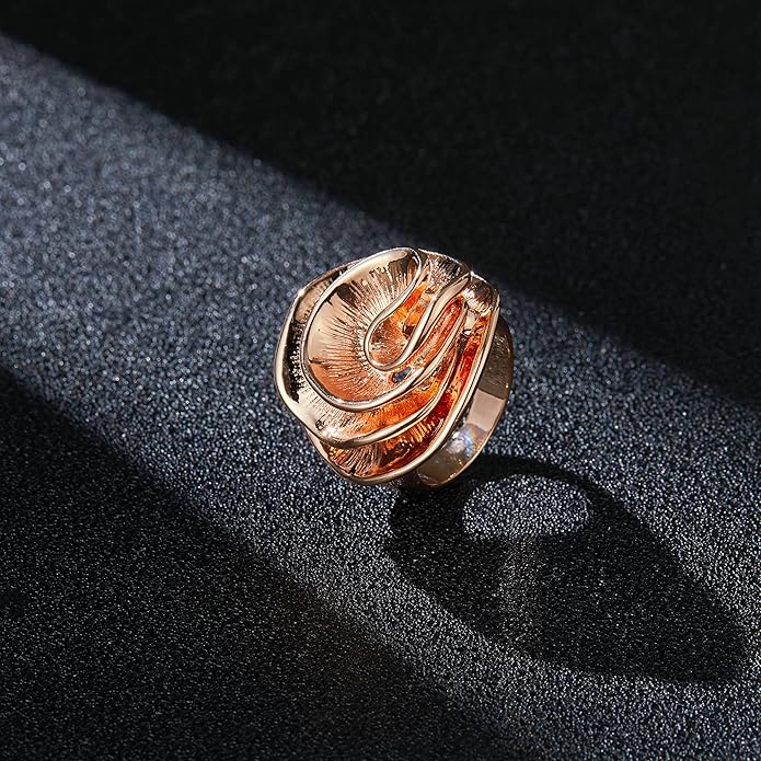 Mytys Cocktail Rings for Women Fashion 18K Gold Plated & Silver Flower Statement Ring Wedding Engagement Party Jewelry Gift