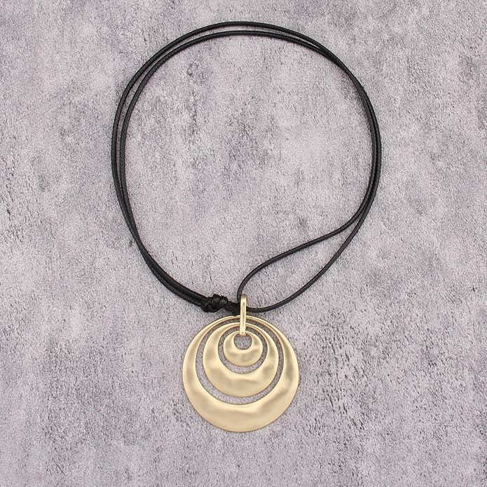 Boho Necklaces for Women Chunky Circle Necklace Layered Boho Circle Leather Choker Necklace Long Vintage Necklaces Bohemian Jewlery Gifts