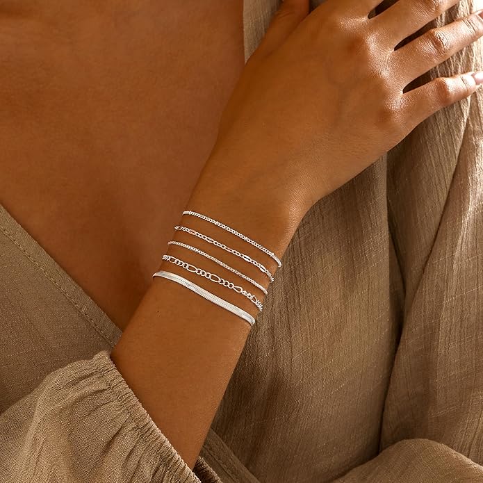 MBW Gold Bracelets for Women Trendy, Dainty 14K Gold Plated Bracelet Stack Beaded Chain Bracelet Set Thin Small Cute Paperclip Bracelets Fashion Waterproof Jewelry Gift Gold Accessories for Women
