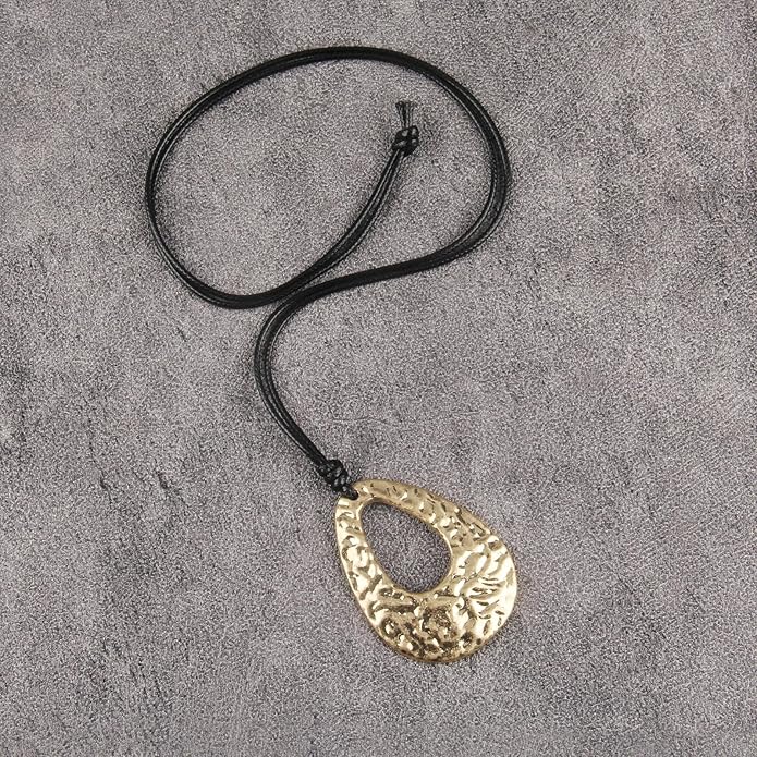 Boho Necklaces for Women Chunky Circle Necklace Layered Boho Circle Leather Choker Necklace Long Vintage Necklaces Bohemian Jewlery Gifts