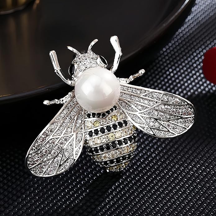Animal Brooch for Women Girls Rhinestone Animal Brooch Lapel Pin Jewelry Gift for Mom Wife