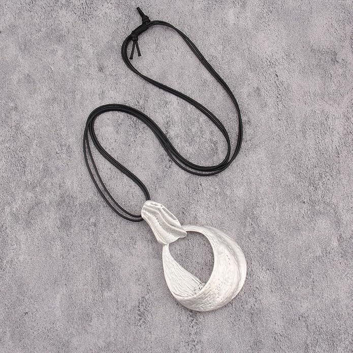 Long Boho Necklaces for Women Vintage Leather Wooden Pendant Y Choker Ethnic Style Gold Circle Hippie Sweater Necklace