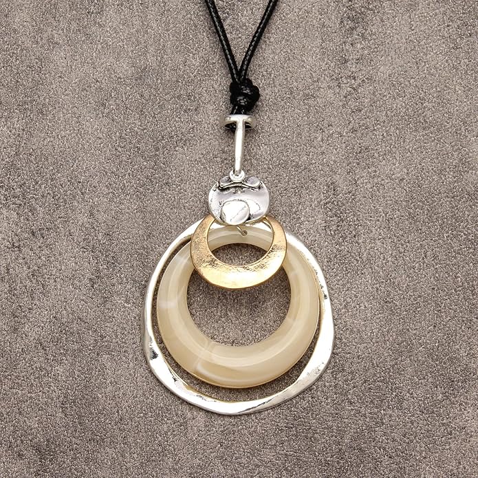 Boho Necklaces for Women Chunky Circle Necklace Layered Boho Circle Leather Choker Necklace Long Vintage Necklaces Bohemian Jewlery Gifts