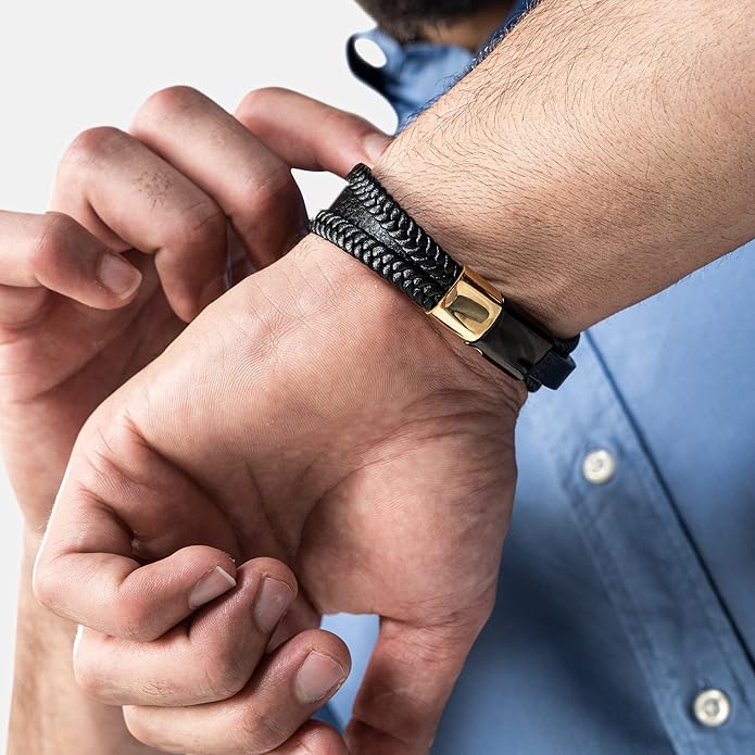 SERASAR | Premium Genuine Leather Bracelet [Glory] for Men in Black | Magnetic Stainless Steel Clasp in Silver and Gold | Exclusive Jewelry Box | Great Gift Idea