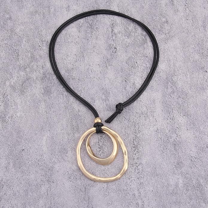 Boho Necklaces for Women Chunky Circle Necklace Layered Boho Circle Leather Choker Necklace Long Vintage Necklaces Bohemian Jewlery Gifts