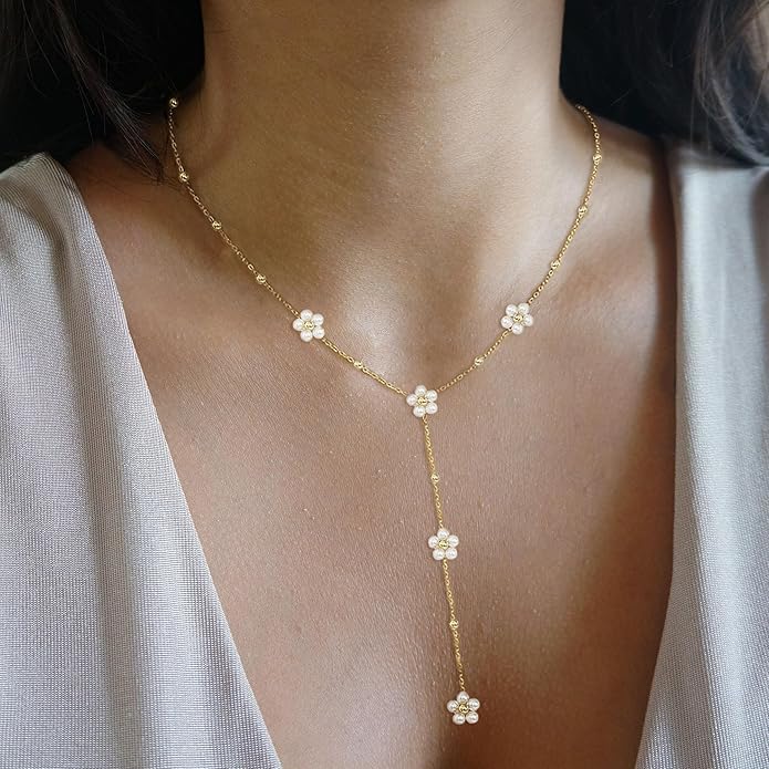 SmileBelle Pearl Necklaces for Women, Daisy Pearl Choker as Y Shaped Pearls Jewelry Gold Heart Necklace for Anniversary Birthday Gifts White Baroque Necklace as Wedding Jewelry