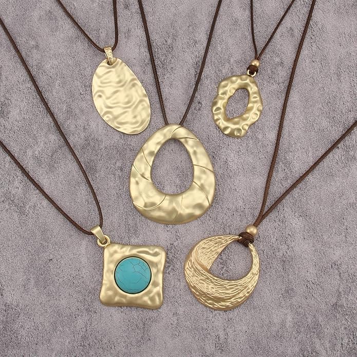 Boho Necklaces for Women Chunky Circle Necklace Layered Boho Circle Leather Choker Necklace Long Vintage Necklaces Bohemian Jewlery Gifts