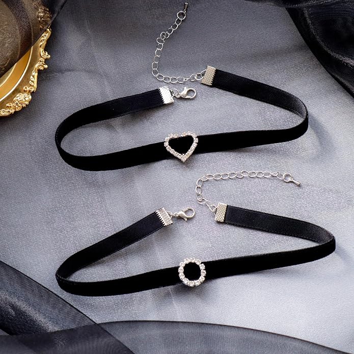 Black Choker Necklaces for Women 90s Red Black Velvet Choker Necklace Thick Thin Chocker Tube Heart Circle Choker Necklace Lace Tatto Collar Necklace Goth Choker Jewelry
